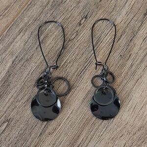 EUC Black Dangle Earrings